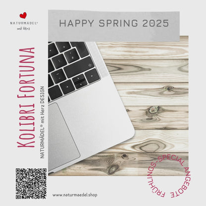 NATURMÄDEL® - HAPPY SPRING - LAPTOP SLEEVE - FOLLOW YOUR DREAMS - NATURMÄDEL® DESIGNS KOLIBRI FORTUNA - 2- www.naturmaedel.shop - .mp4.